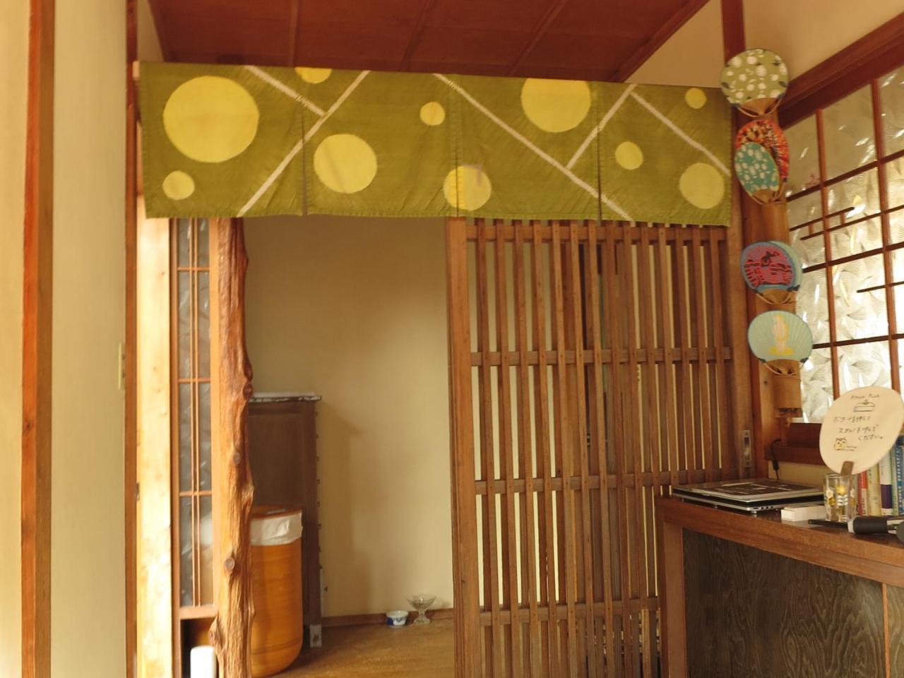 Guest House Roji To Akari Naoshima Exterior photo